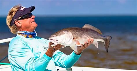 Addictive fishing - Combat Fishing - Capt Blair Wiggins of Addictive Fishing heads back into the Florida Everglades to skip live baits under the mangroves for catch and release ...